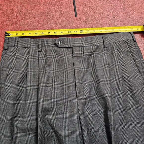 Brooks Brothers Wool-Cashmere Pleated Dress Pants 40x32 Gray Glen Plaid Cuffed - Picture 12 of 15